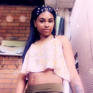 Meet your Posher, Nika